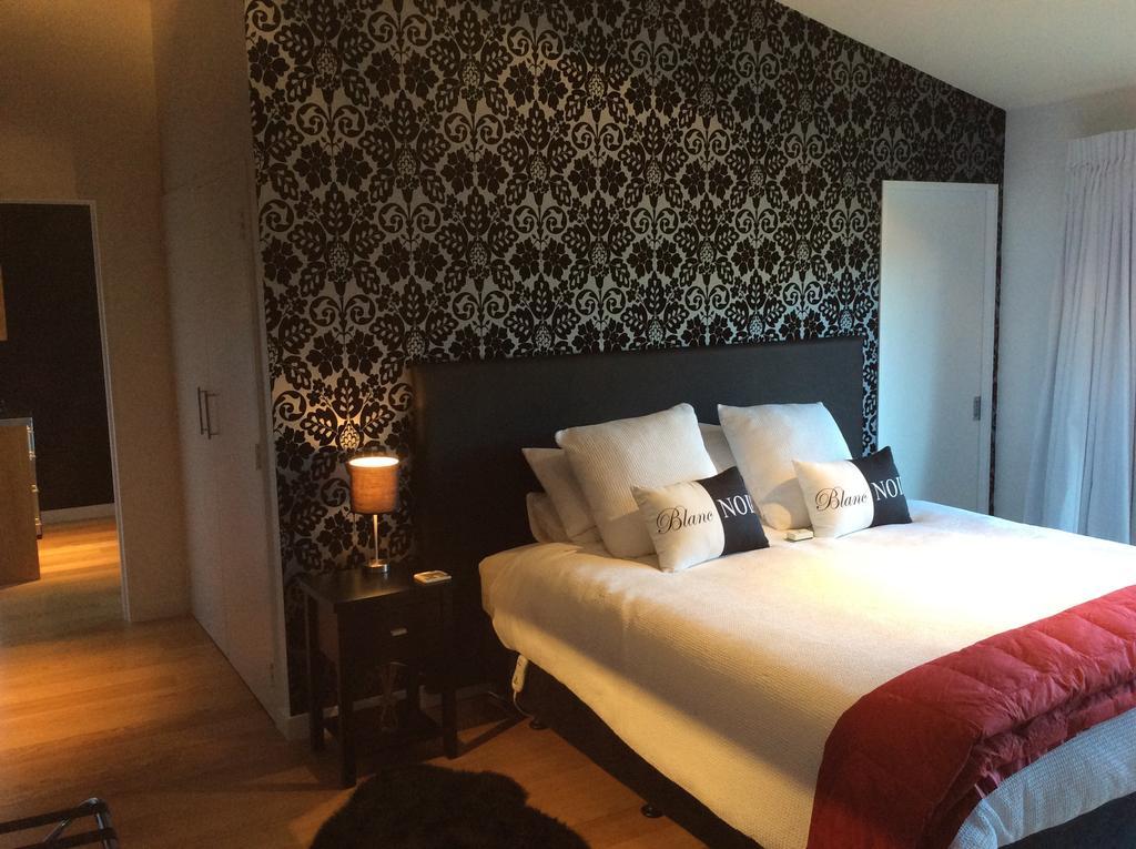 The Alpine Retreat Bed & Breakfast Queenstown Room photo